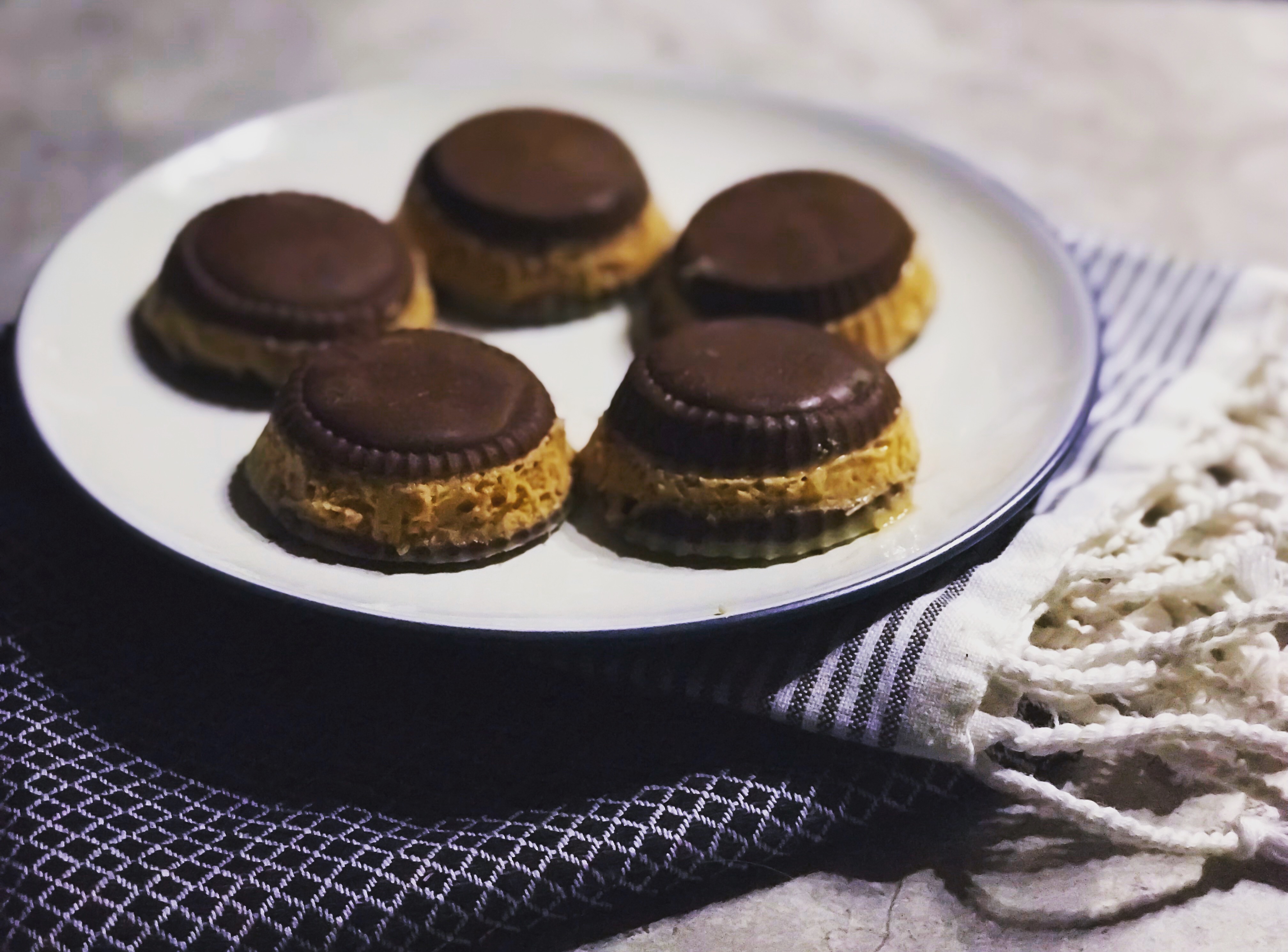 low-carb-double-stuffed-peanut-butter-cups