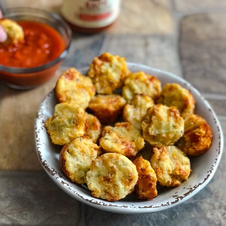 low-carb-pepperoni-pizza-muffin-bites