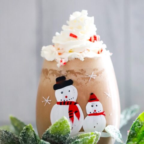 Keto Chocolate Peppermint Shake