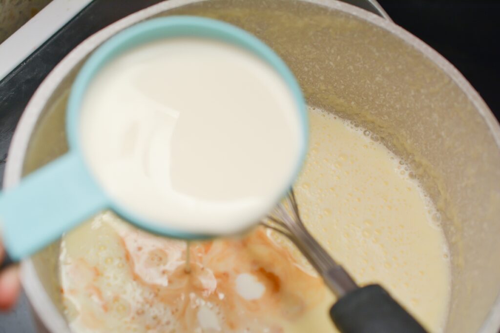 the remaining of heavy cream going into saucepan