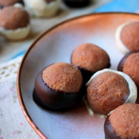Easy Keto Peanut Butter Balls